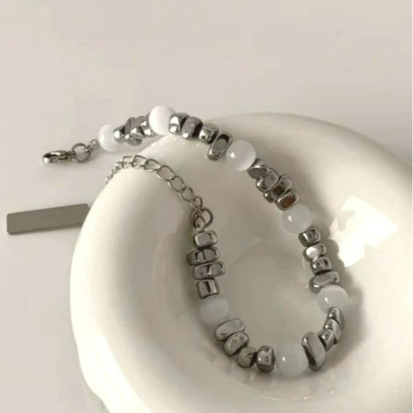 Cats Eye Beaded Bracelet 7in Extendable 2in Stainless Steel Metal NEW - Picture 3 of 6